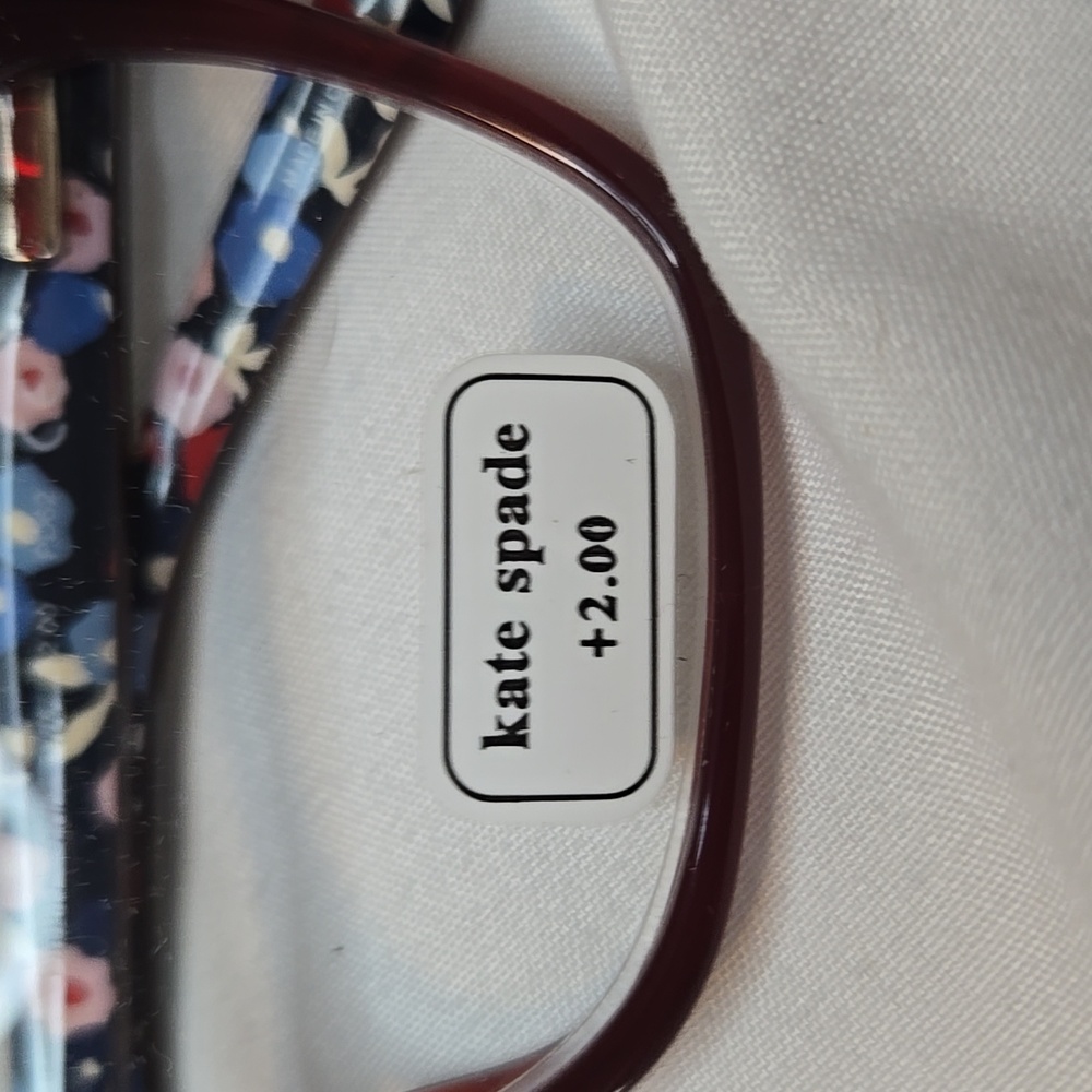 Kate Spade Plum Floral Reading Glasses +200 NWT - Picture 4 of 8